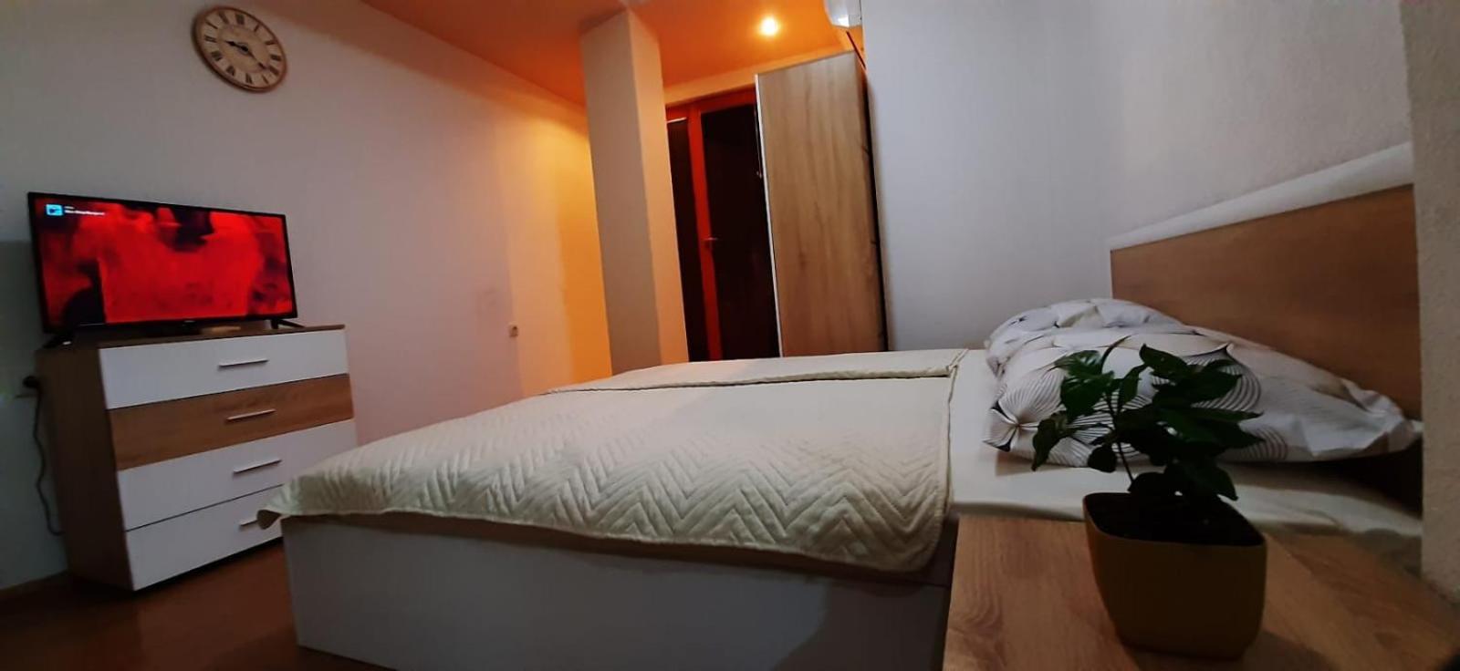Apartment Riki 3 Near Bus Station Ohrid Room photo