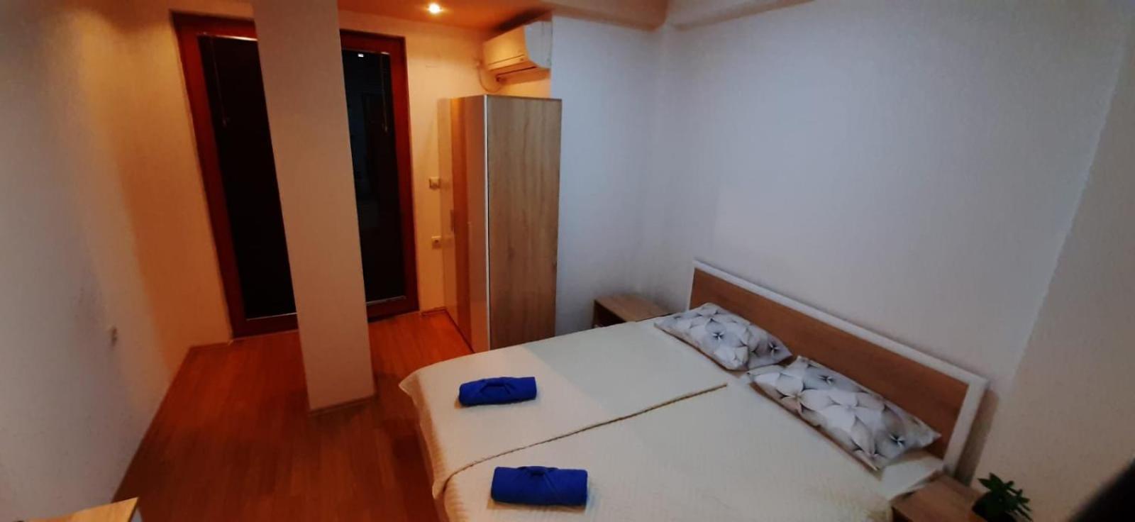 Apartment Riki 3 Near Bus Station Ohrid Room photo